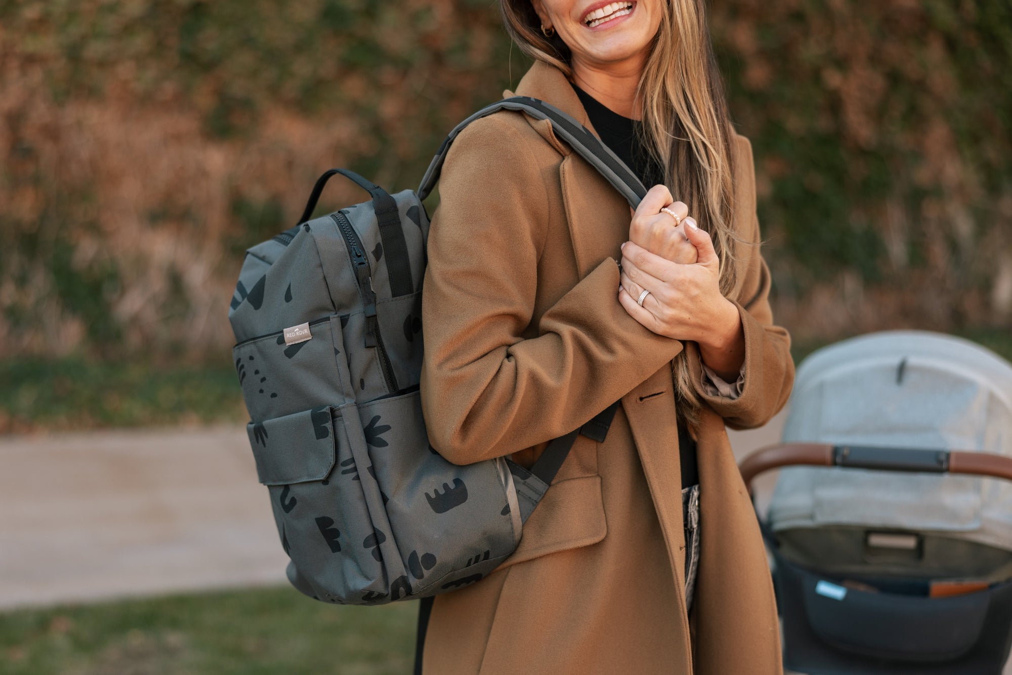 Red Rovr® Roo Backpack