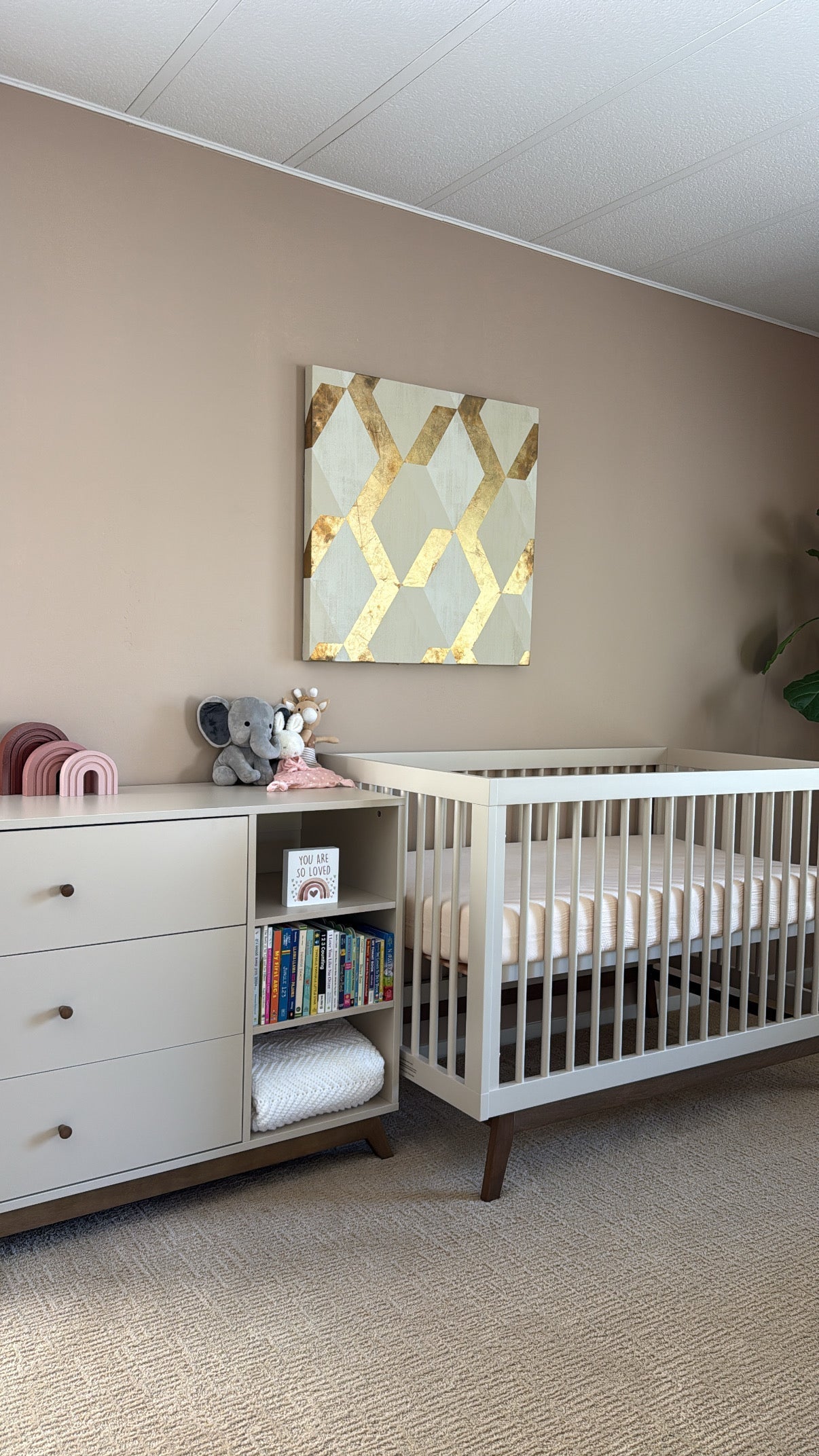 dadada Baby Soho 3-in-1 Convertible Crib