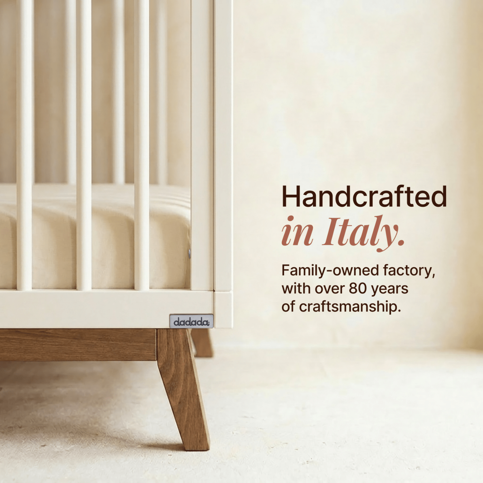 dadada Baby Soho 3-in-1 Convertible Crib