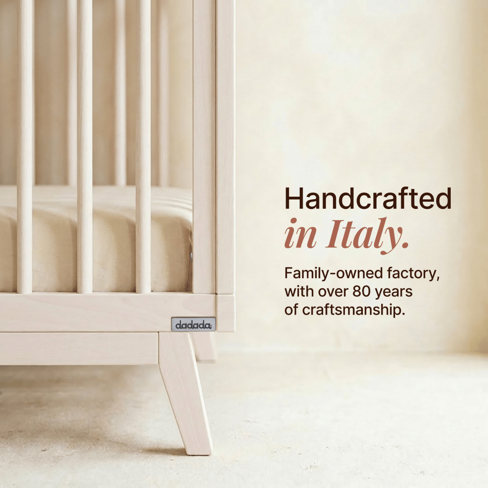 dadada Baby Soho 3-in-1 Convertible Crib